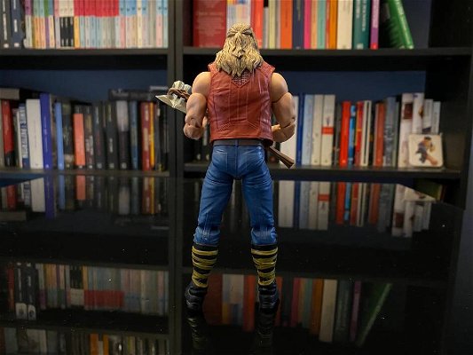 thor-love-and-thunder-action-figure-239715.jpg