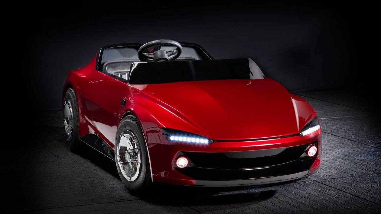Immagine di Firefly Sports, l'auto elettrica progettata per i più piccoli