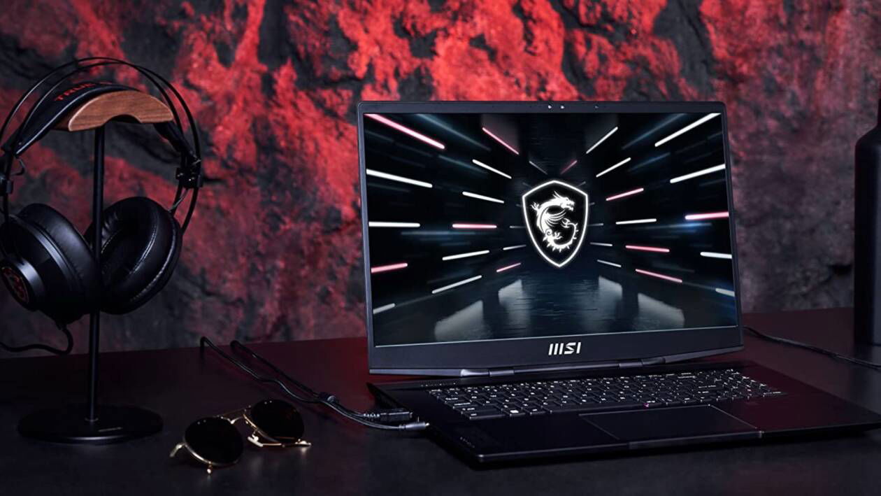 Immagine di MSI Stealth GS77: notebook gaming al top con 700€ di sconto su Amazon!