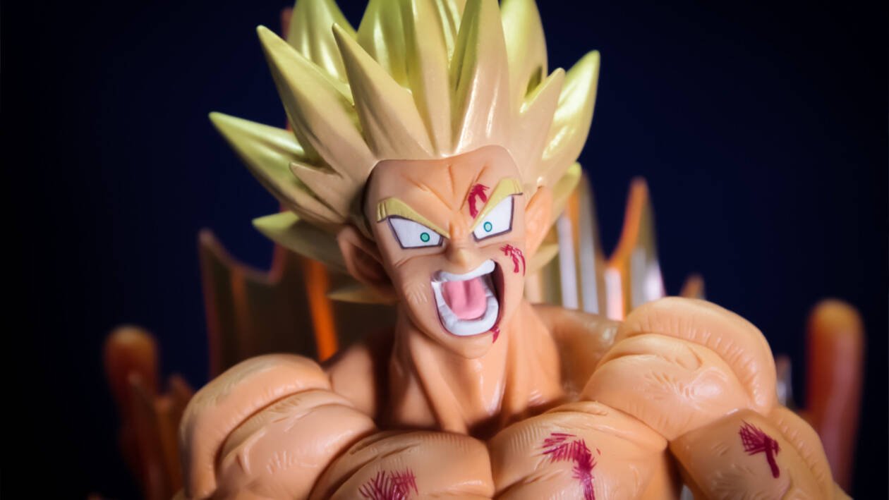Immagine di Son Goku Figuarts Zero, la nuova statua è un'esplosione di potenza
