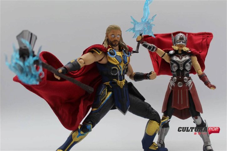 Immagine di Thor: Love and Thunder, le action figure di Bandai : recensione