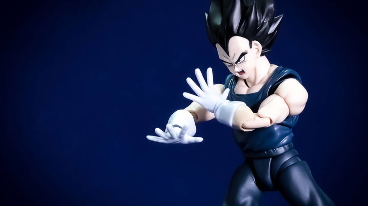 Immagine di Dragon Ball Super: Super Hero, la recensione dell'action figure del Principe Vegeta