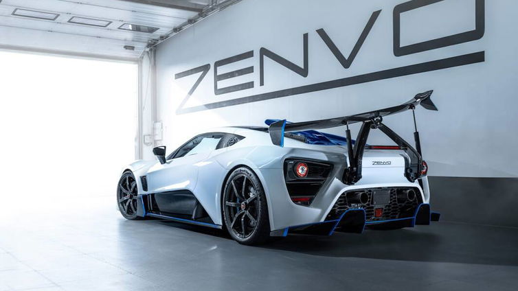 Immagine di Zenvo The Quail, l'hypercar ibrida da 1800 cavalli