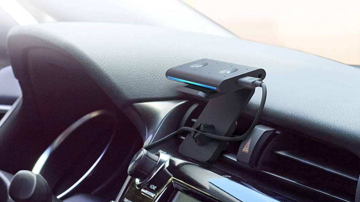 Immagine di Offerte di settembre Amazon: rendi più smart la tua auto con questo dispositivo Alexa!