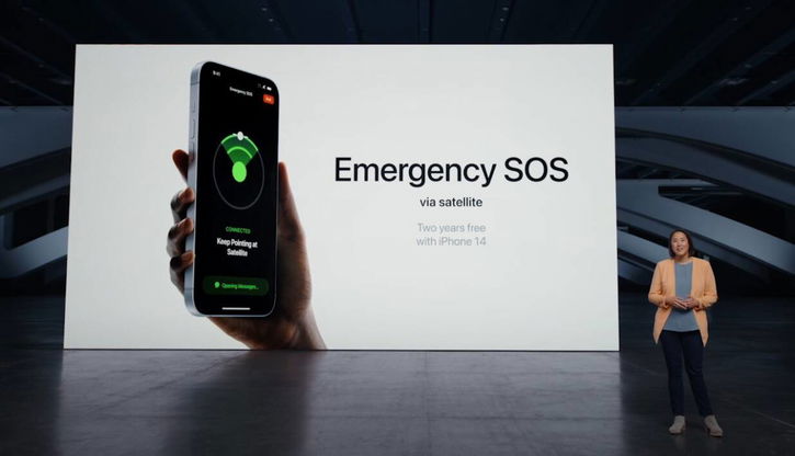 Immagine di iPhone 14 sta intasando le centrali di soccorso negli USA