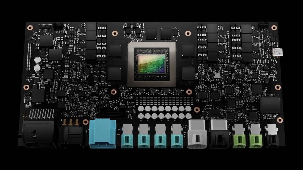 Immagine di Nvidia Drive Thor, il super computer per le auto autonome