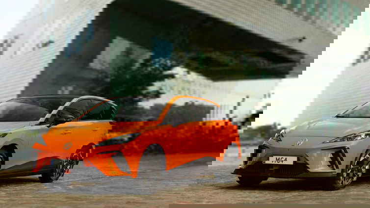 Immagine di MG4 Electric, la hatckback 100% elettrica è anche economica