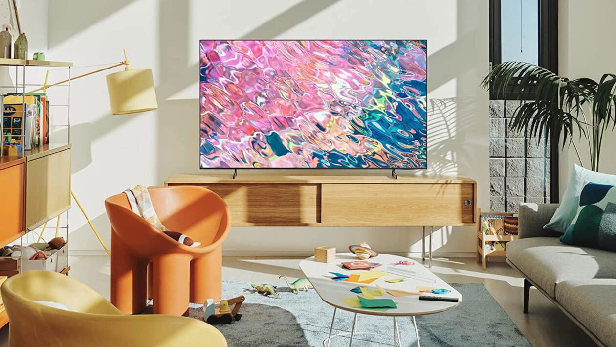 Immagine di Prezzo bomba! Quasi 700€ di sconto su questa smart TV QLED da 75"!