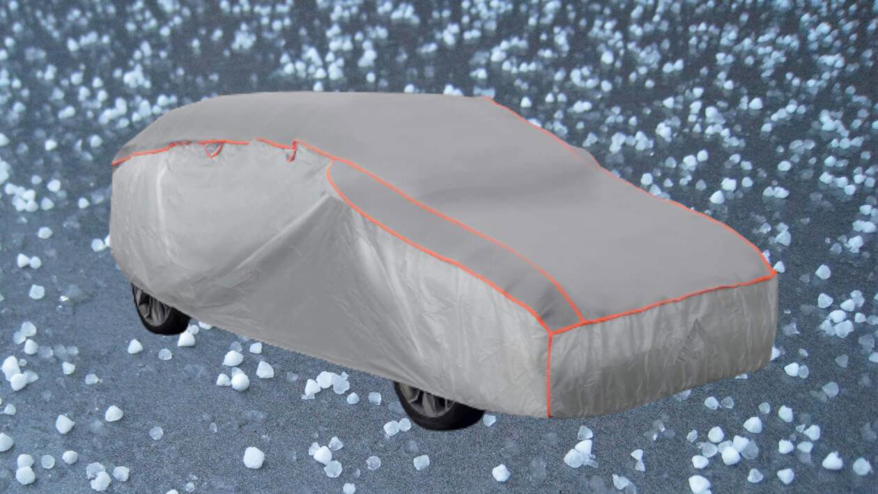 Immagine di Proteggi la tua auto dalla grandine con questo telo a prezzo scontato!