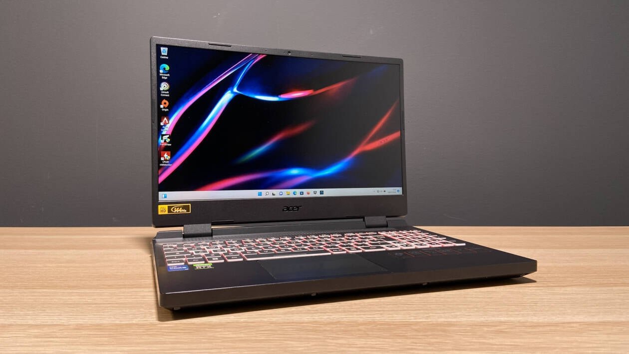 Immagine di Sconto di 500€ sul notebook gaming Acer Nitro 5 con RTX 3050ti