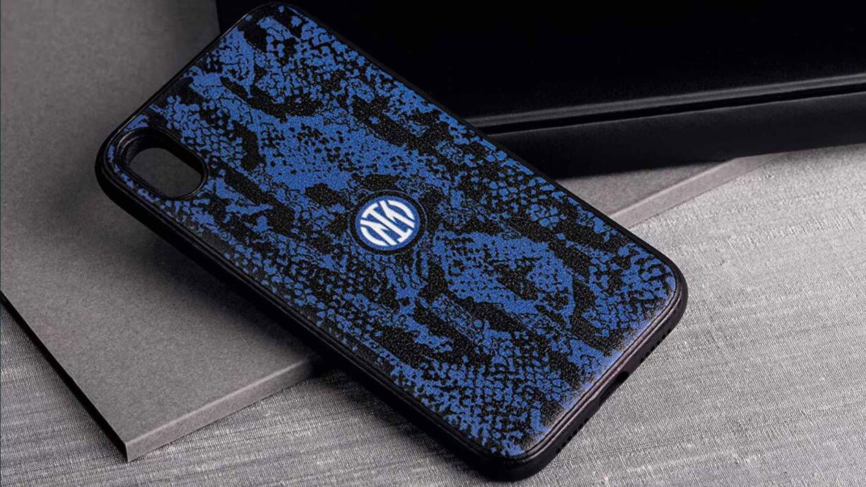 Immagine di Merchandise ufficiali Milan, Inter e altre squadre, sconti oltre il 50% su Amazon!