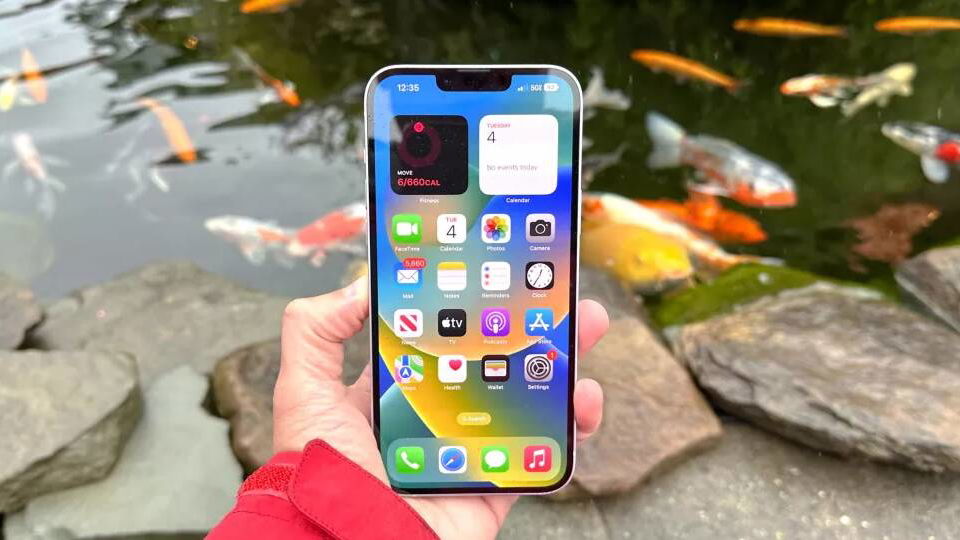 Immagine di iPhone 14 Plus recensione, non era meglio un nuovo Mini?