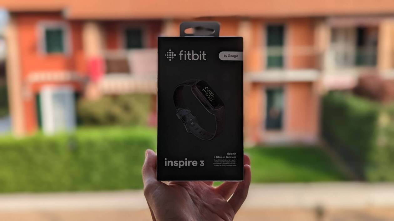Immagine di Fitbit Inspire 3 recensione, i suoi limiti sono la sua forza?