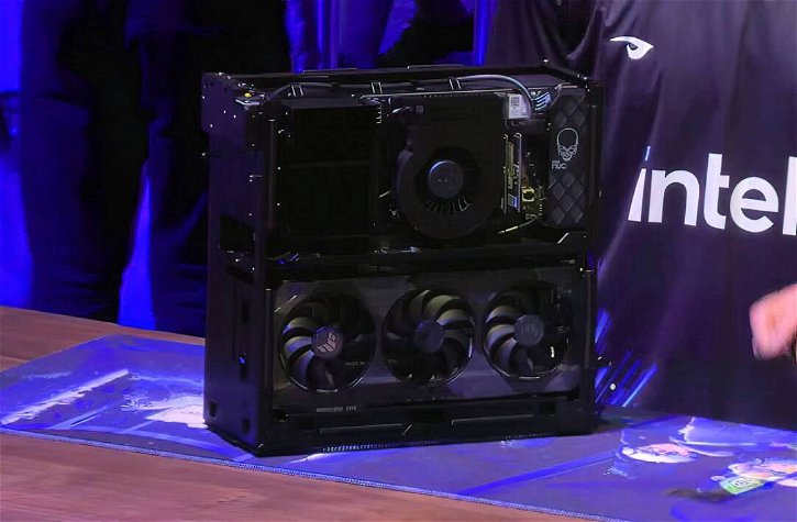 Immagine di Intel NUC 13 si ingrandisce per ospitare GPU a tre slot