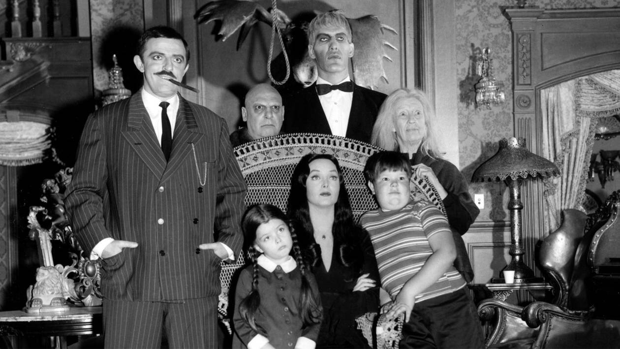 Immagine di Mani vaganti e cimiteri urlanti: la storia de La Famiglia Addams
