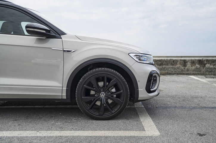 Immagine di Quanto costa mantenere una Volkswagen T-Roc?