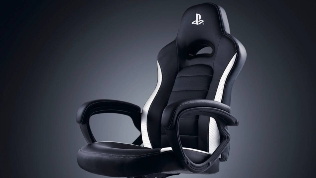 Immagine di Questa sedia gaming brandizzata PlayStation costa solo 179€! BELLISSIMA!