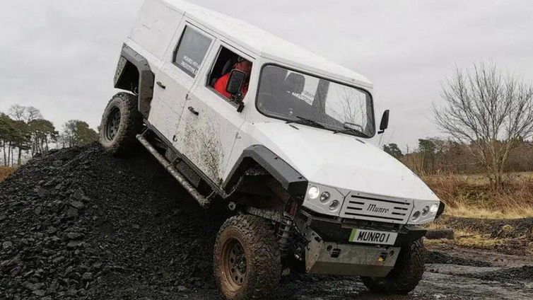 Immagine di Dalla Scozia arriva l'incredibile 4x4 elettrico di Munro