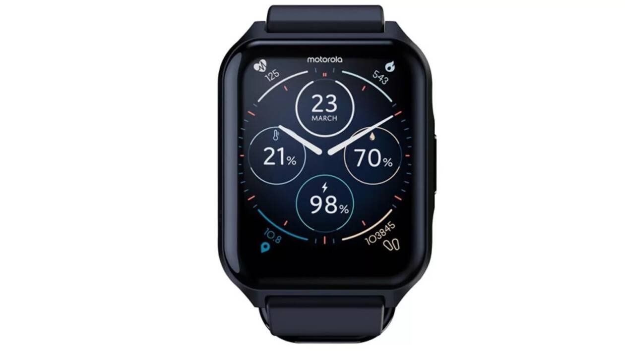 Immagine di Motorola, BestBuy svela per sbaglio il nuovo smartwatch in anteprima