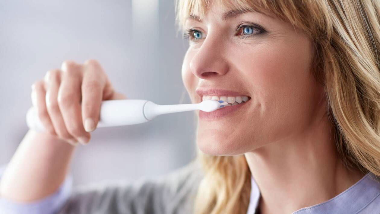 Immagine di 2 spazzolini elettrici Philips Sonicare al prezzo di uno! OFFERTA IMPERDIBILE!