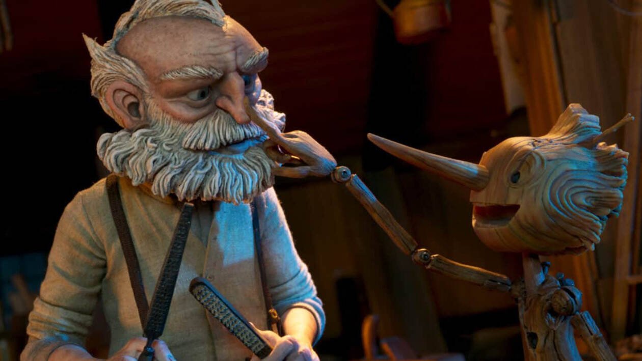 Immagine di Pinocchio di Guillermo del Toro, recensione: una gioia sferzante, dissacrante e inaspettata