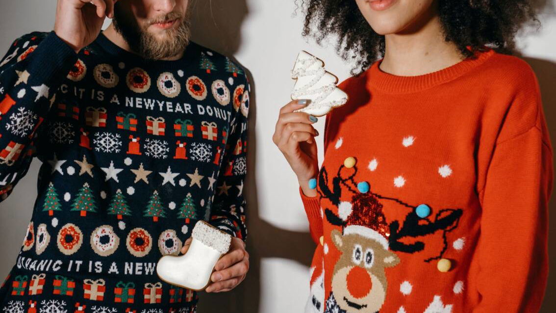 Immagine di Alcott: acquista 3 capi natalizi, il meno caro è al -50%!