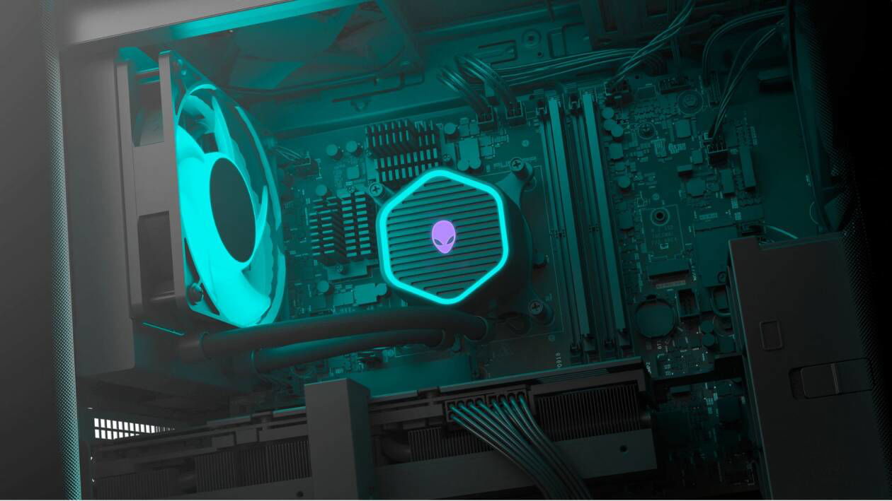 Immagine di Stupendo PC Alienware con RTX 3080 in sconto di 250€!