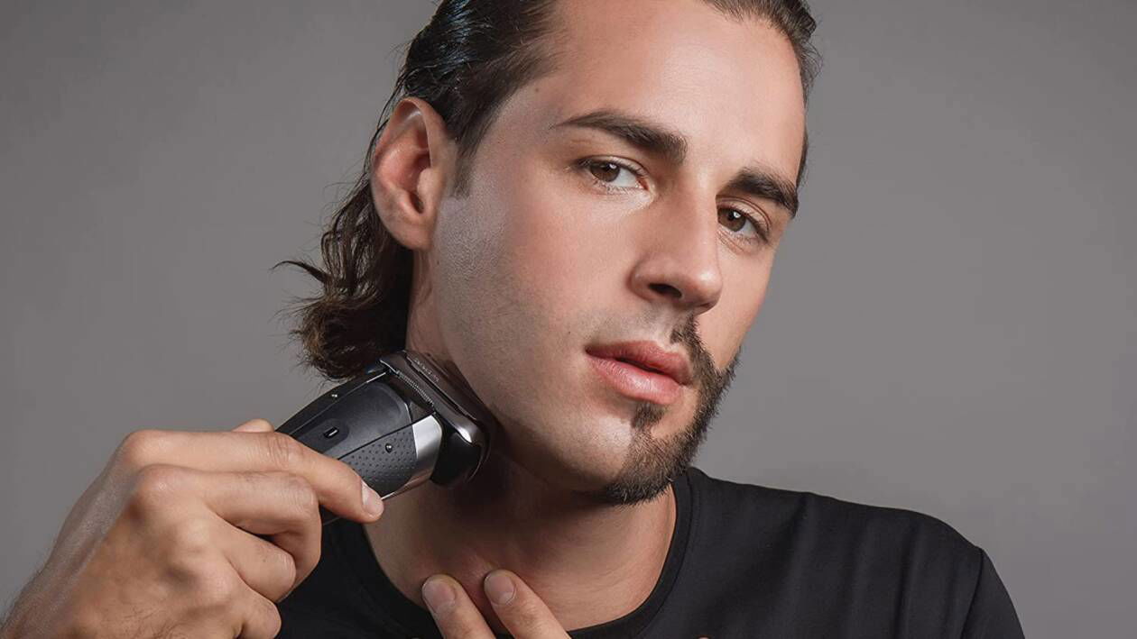 Immagine di Braun Series 9 Pro: il rasoio elettrico definitivo, in sconto di 180€ per Natale!
