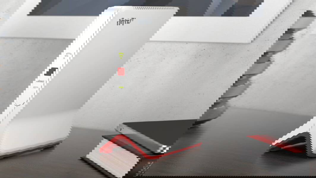 Immagine di FRITZ!Repeater 3000 AX, ecco il nuovo ripetitore tri-band con Wi-Fi 6 di AVM