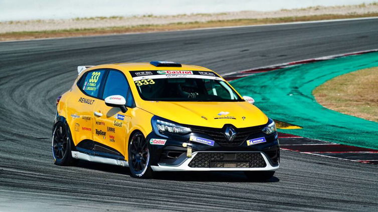 Immagine di Dario Pennica vince la Clio Cup Press League 2022