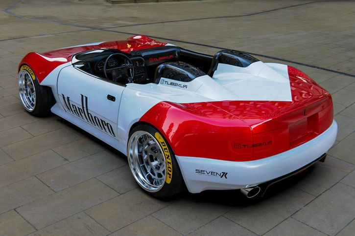 Immagine di Dagli USA arriva una MX-5 Speedster con motore V8