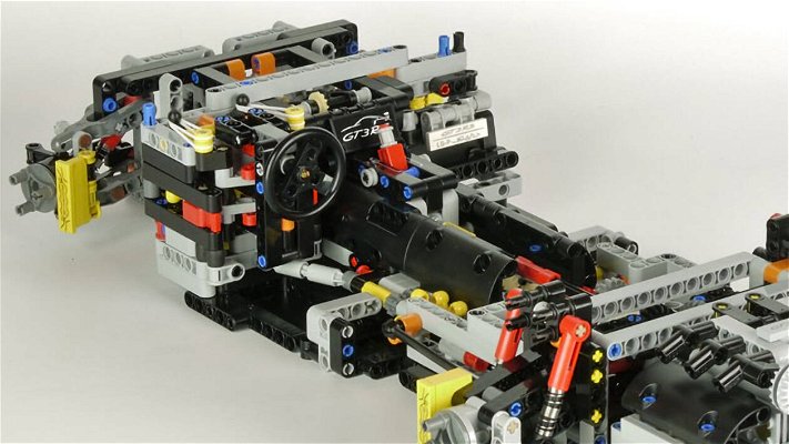 le-migliori-supercar-lego-technic-259261.jpg