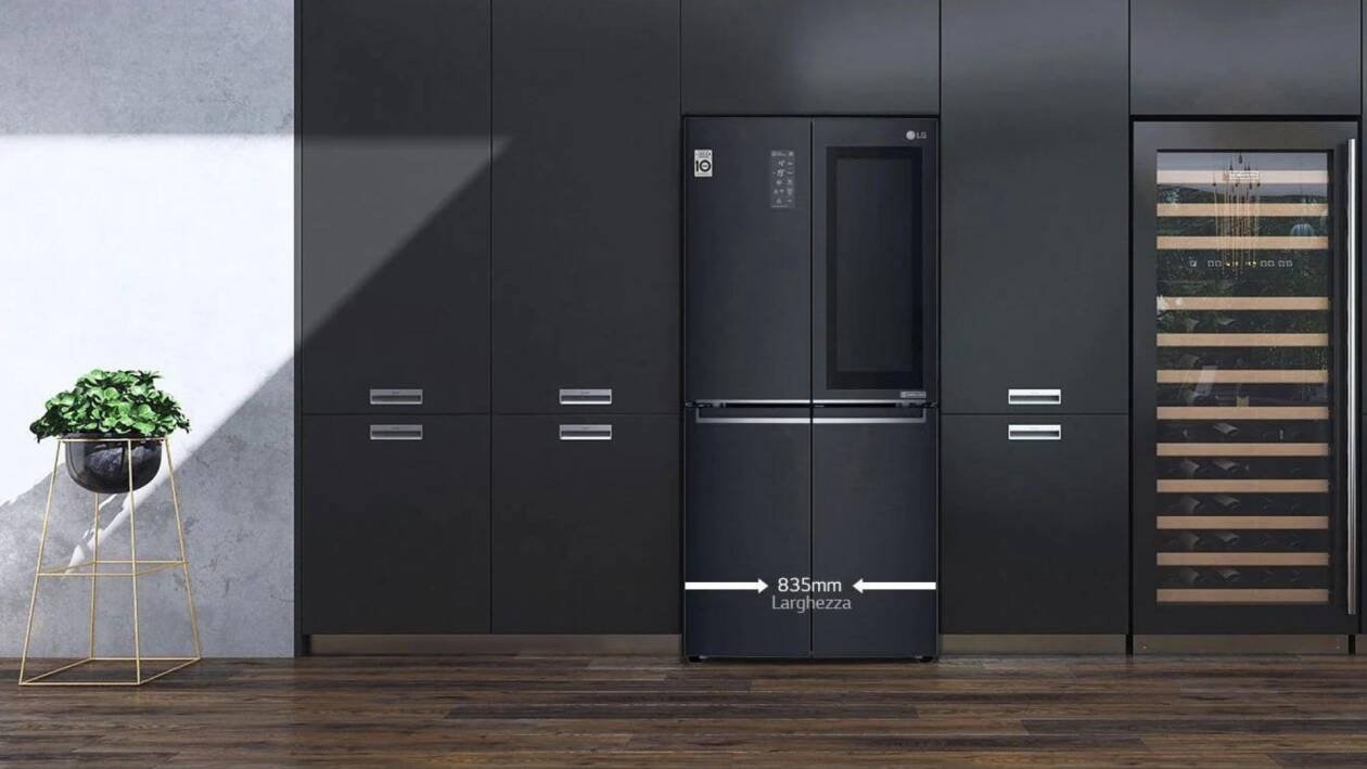 Immagine di Ben 1450€ di sconto su questo spettacolare frigorifero LG side by side!