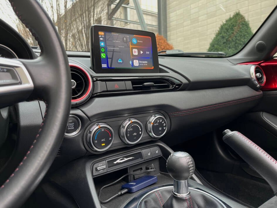 Immagine di Carlinkit 4.0, Android Auto e CarPlay Wireless su ogni auto | Recensione