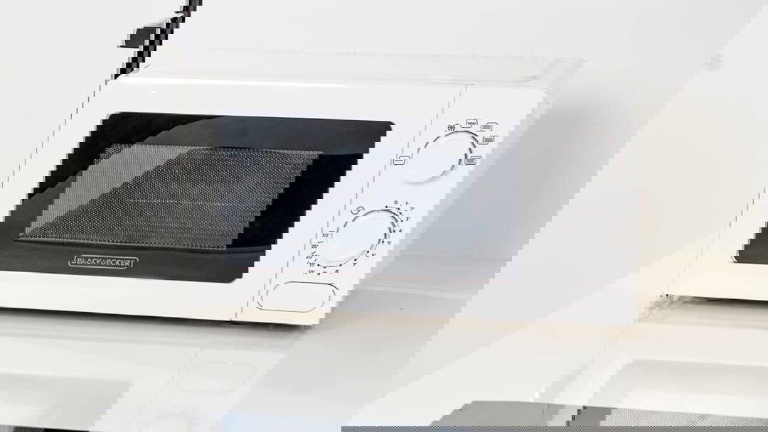 Immagine di Questo forno a microonde è ottimo e costa meno di 70€! -30%!