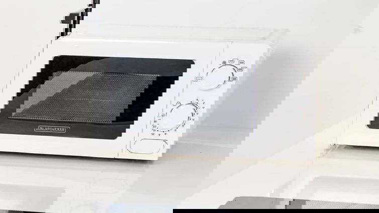 Immagine di Questo forno a microonde è ottimo e costa meno di 70€! -30%!