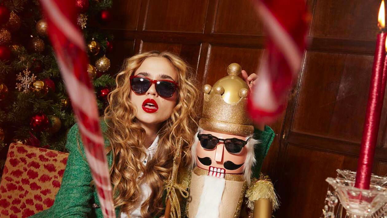 Immagine di Acquista 2 occhiali da Hawkers, il secondo è in regalo! E le spedizioni sono gratis!