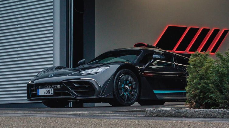 Immagine di Mercedes-AMG ONE, la consegna della hypercar da 1000cv