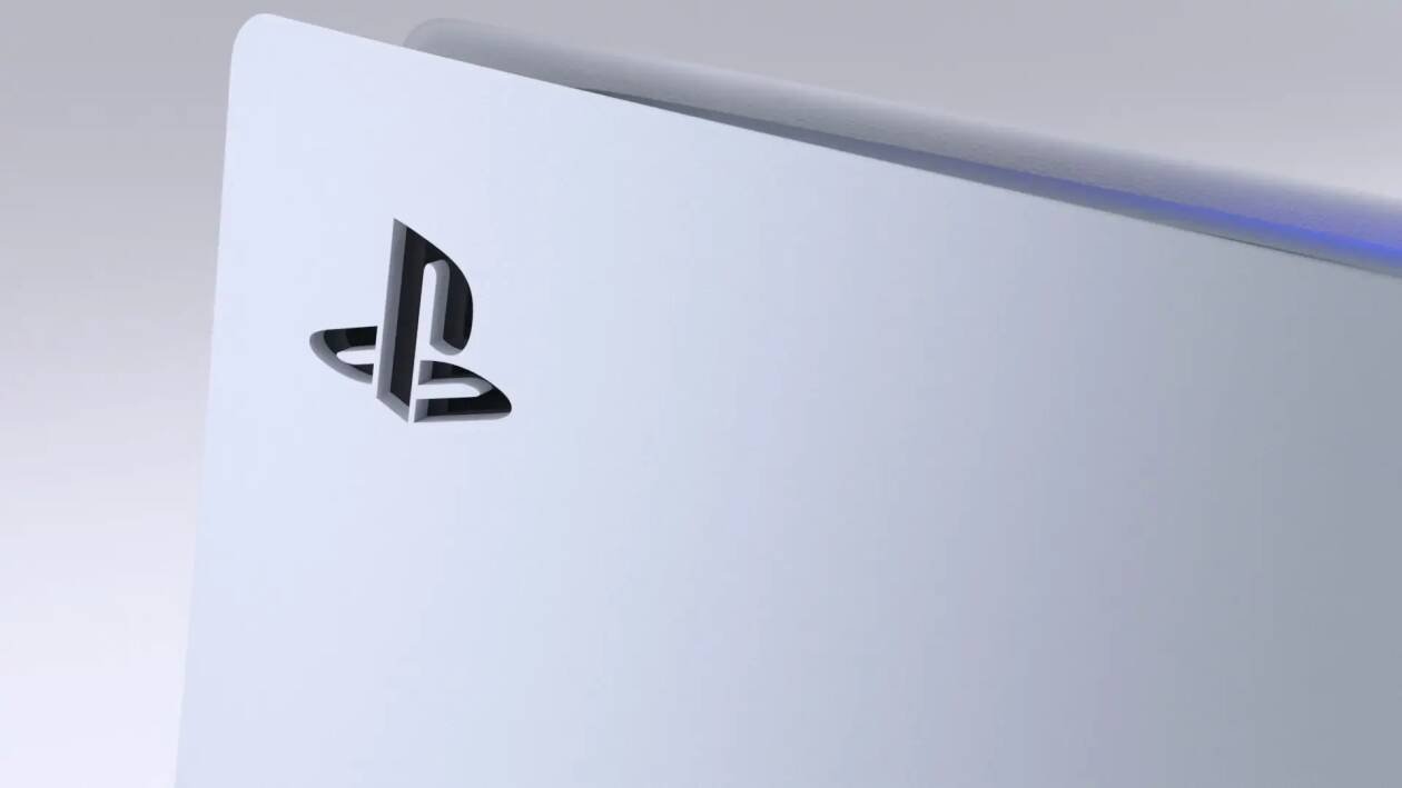 Immagine di PlayStation 5 in bundle con un secondo pad disponibile da Unieuro!