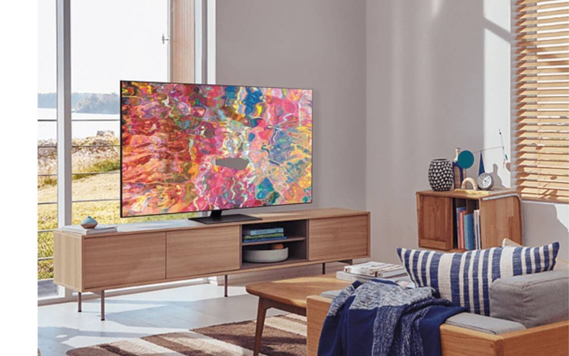 Immagine di Questa smart TV QLED Samsung da 55" oggi è in sconto di oltre 500€!