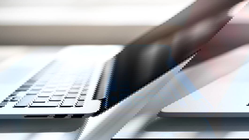 Immagine di Calano le vendite dei PC: ritorna la crisi pre-pandemia