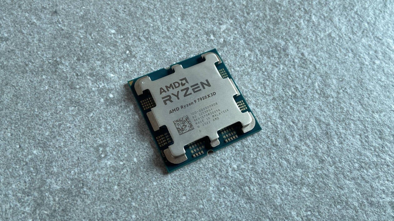 Immagine di Configurazione PC top di gamma con AMD Ryzen 9 7950X3D