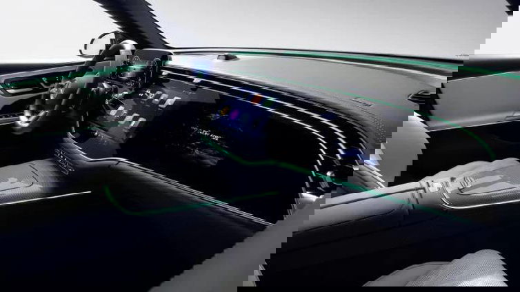 Immagine di Mercedes presenta il sistema operativo proprietario MB.OS