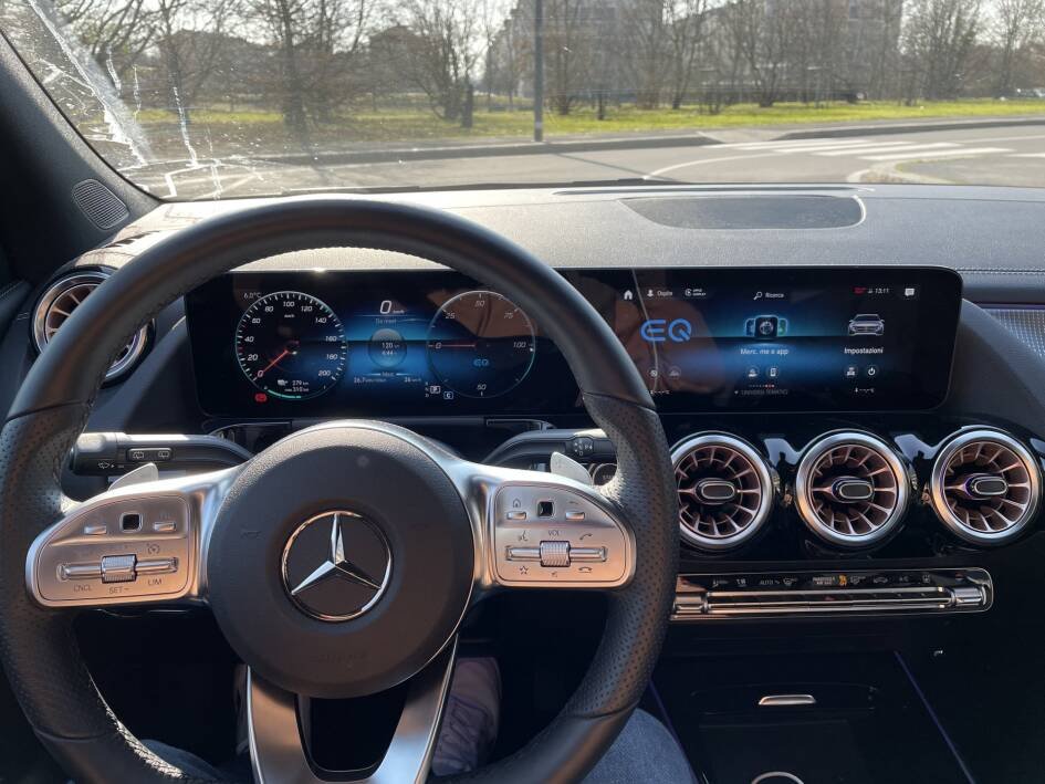 Immagine di Le Mercedes ti evitano lo stress da parcheggio