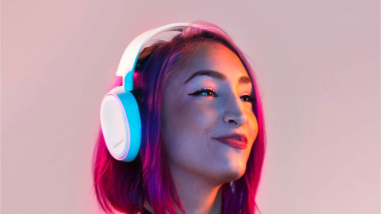 Immagine di SteelSeries Arctis 5: le cuffie gaming per chi vuole il meglio! -31%!