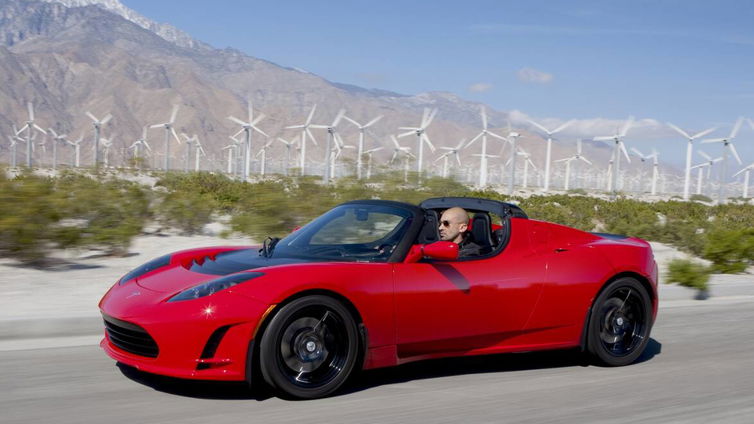 Immagine di Tesla Roadster e l'invecchiamento del pacco batterie