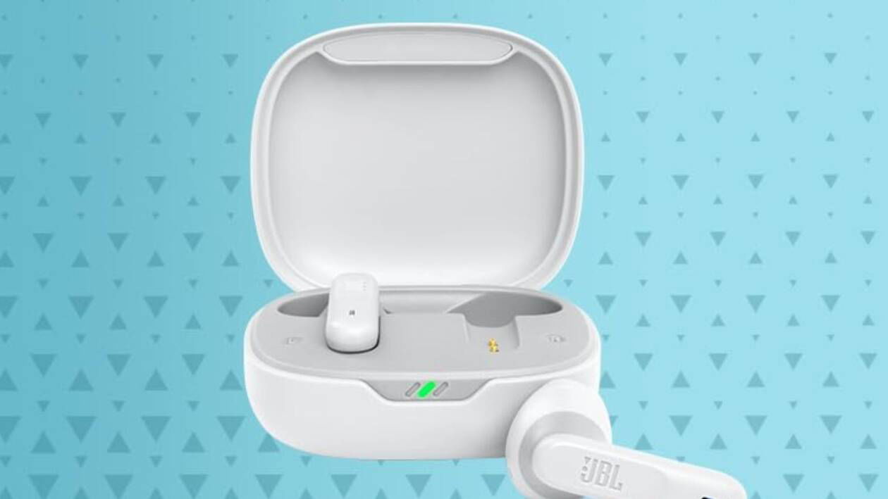 Immagine di JBL Wave 300: splendidi auricolari true wireless, in sconto a metà prezzo!