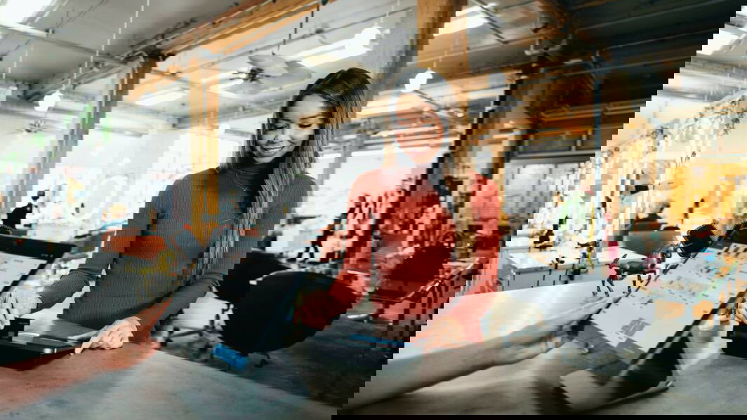 Immagine di Gli investimenti digitali dei retailer resistono alla crisi