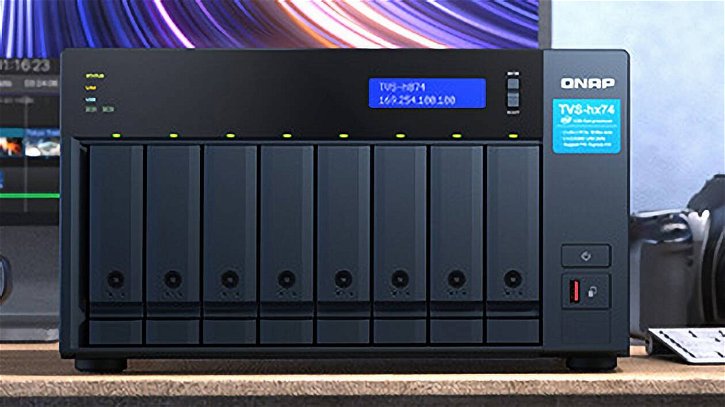 Immagine di QNAP lancia il NAS TVS-h874 con CPU Intel e tecnologia Hybrid