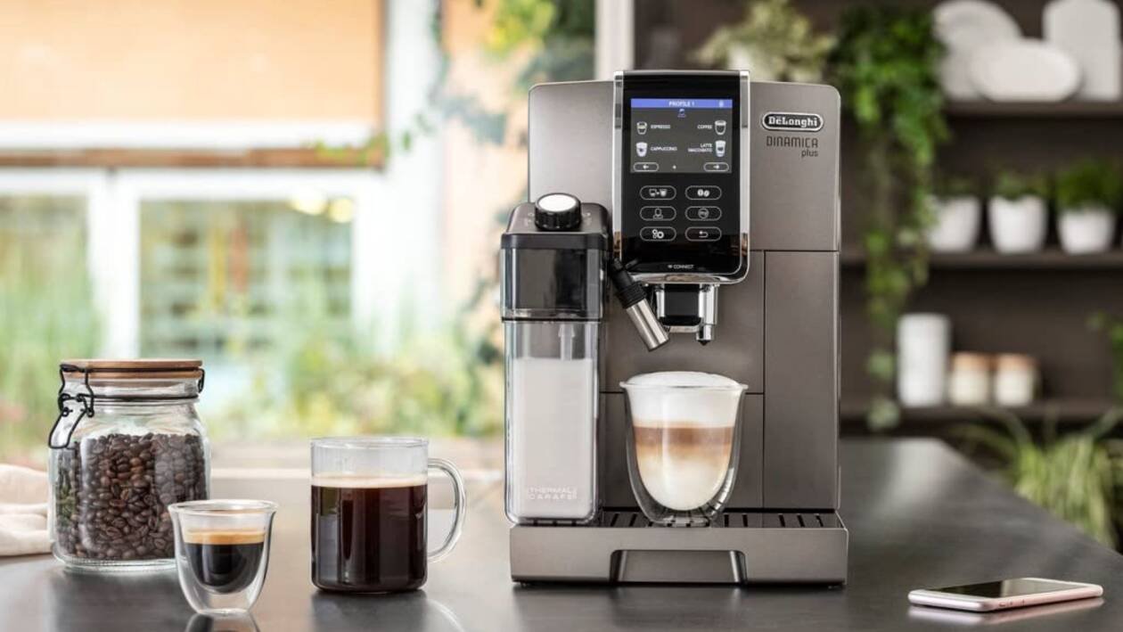 Immagine di De'Longhi Dinamica Plus: la macchina smart per il caffè in sconto del 41%!